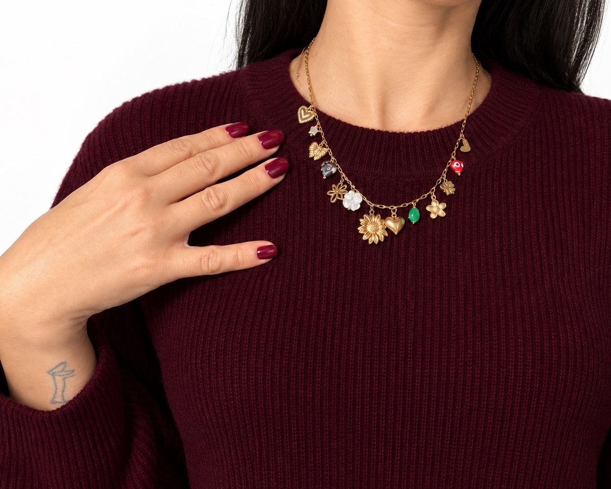 Collana Sole Gold indossata